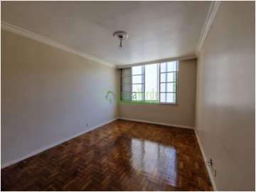 Apartamento à venda em Centro, Petrópolis - RJ