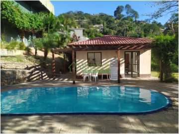 Apartamento à venda em Bonsucesso, Petrópolis - RJ