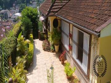 Casa à venda em Coronel Veiga, Petrópolis - RJ