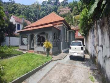 Casa para alugar em Centro, Petrópolis - RJ
