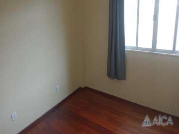 Apartamento para alugar em Mosela, Petrópolis - RJ