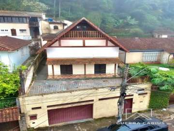 Casa à venda em Valparaíso, Petrópolis - RJ