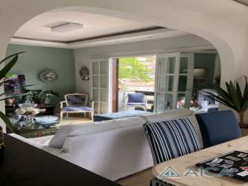 Apartamento à venda em Bingen, Petrópolis - RJ