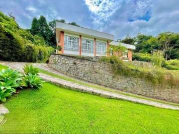 Casa à venda em Albuquerque, Teresópolis - RJ