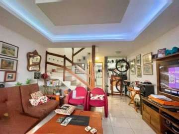 Casa à venda em Cascata dos Amores, Teresópolis - RJ
