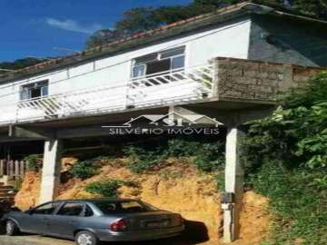Casa à venda em Quarteirão Brasileiro, Petrópolis - RJ