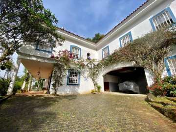 Casa para alugar em Centro, Petrópolis - RJ