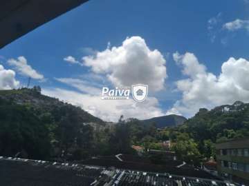 Apartamento à venda em Várzea, Teresópolis - RJ