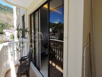 Apartamento à venda em Bingen, Petrópolis - RJ