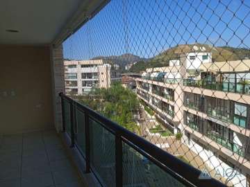 Cobertura à venda em Itaipava, Petrópolis - RJ