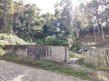 Terreno Residencial à venda em Vale dos Pinheiros, Nova Friburgo - RJ