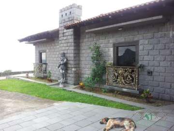 Casa à venda em Independência, Petrópolis - RJ