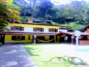 Casa à venda em Araras, Petrópolis - RJ