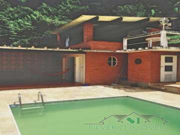 Casa à venda em Itaipava, Petrópolis - RJ