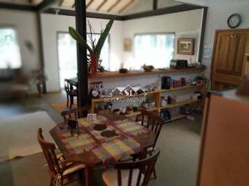 Casa à venda em Araras, Petrópolis - RJ