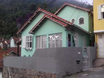 Casa à venda em Castelânea, Petrópolis - RJ