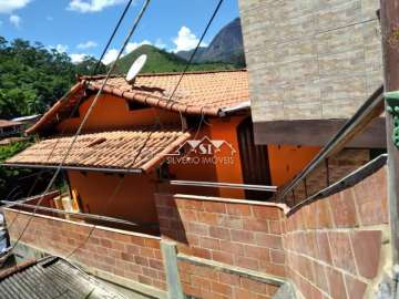 Casa à venda em Corrêas, Petrópolis - RJ