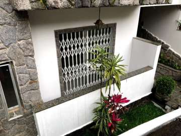 Apartamento à venda em Saldanha Marinho, Petrópolis - RJ