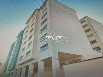 Apartamento à venda em Centro, Petrópolis - RJ