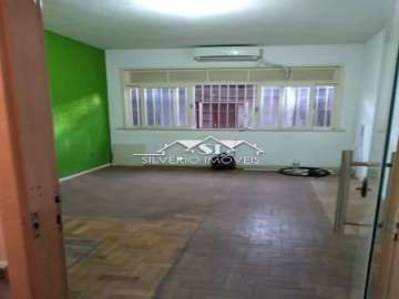 Sala para alugar em Centro, Petrópolis - RJ