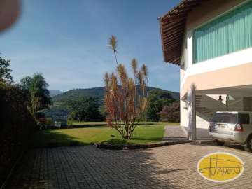 Casa à venda em Itaipava, Petrópolis - RJ