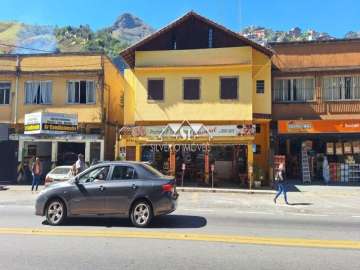 Apartamento à venda em Corrêas, Petrópolis - RJ