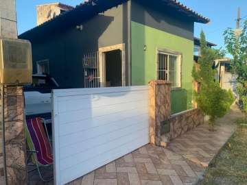 Casa à venda em Vista Alegre (Tamoios), Cabo Frio - RJ