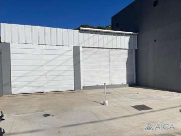 Imóvel Comercial para alugar em Quissamã, Petrópolis - RJ