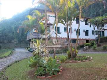 Apartamento à venda em Corrêas, Petrópolis - RJ
