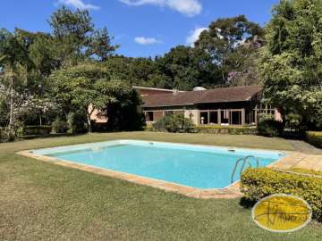 Casa à venda em Araras, Petrópolis - RJ