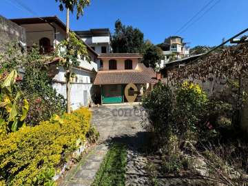 Casa à venda em Cascatinha, Nova Friburgo - RJ