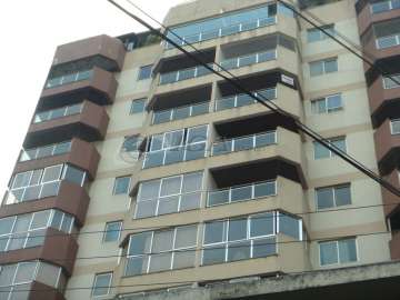 Apartamento à venda em Centro, Petrópolis - RJ