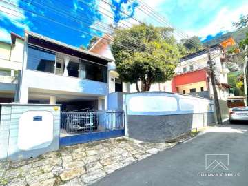 Casa à venda em Quissamã, Petrópolis - RJ