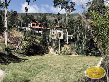 Casa à venda em Araras, Petrópolis - RJ