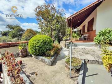 Casa à venda em Vale dos Pinheiros, Nova Friburgo - RJ