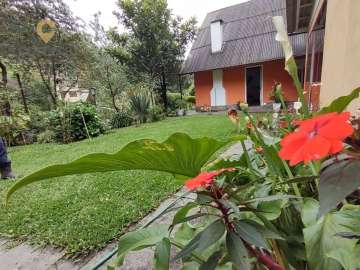 Casa à venda em Theodoro de Oliveira, Nova Friburgo - RJ