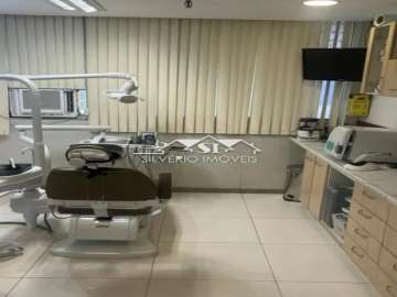 Sala à venda em Centro, Petrópolis - RJ