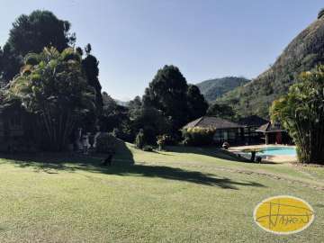 Casa à venda em Itaipava, Petrópolis - RJ