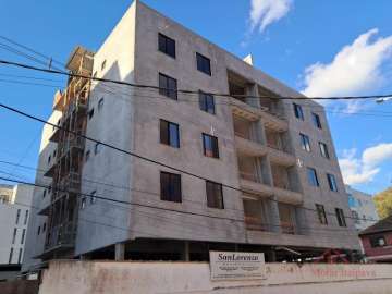 Apartamento à venda em Corrêas, Petrópolis - RJ