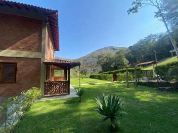 Casa à venda em Três Córregos, Teresópolis - RJ