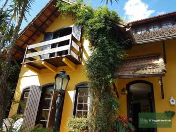 Casa à venda em Quitandinha, Petrópolis - RJ