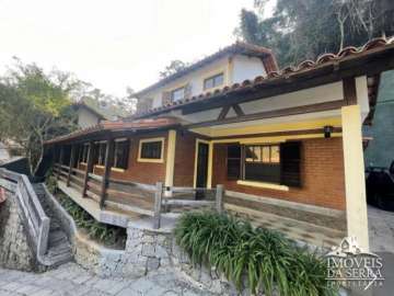 Casa à venda em Itaipava, Petrópolis - RJ