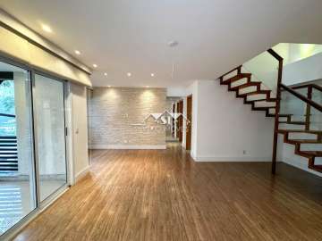 Apartamento à venda em Nogueira, Petrópolis - RJ