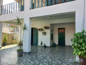 Casa à venda em Cascatinha, Petrópolis - RJ
