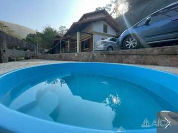Casa à venda em Itaipava, Petrópolis - RJ
