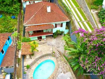 Casa à venda em Quarteirão Ingelheim, Petrópolis - RJ
