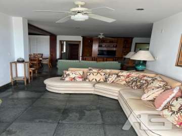 Apartamento à venda em Centro, Cabo Frio - RJ