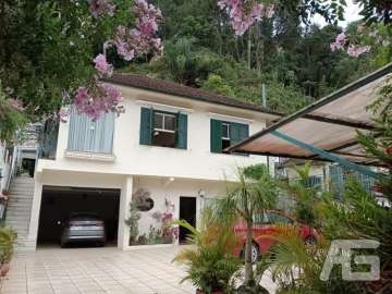 Casa à venda em Caxambu, Petrópolis - RJ