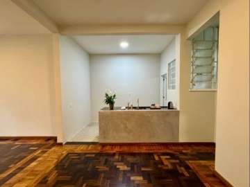 Apartamento à venda em Alto, Teresópolis - RJ