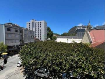 Apartamento à venda em Alto, Teresópolis - RJ